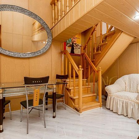 Rustaveli Downtown Aparthotel Tbilisi Bagian luar foto